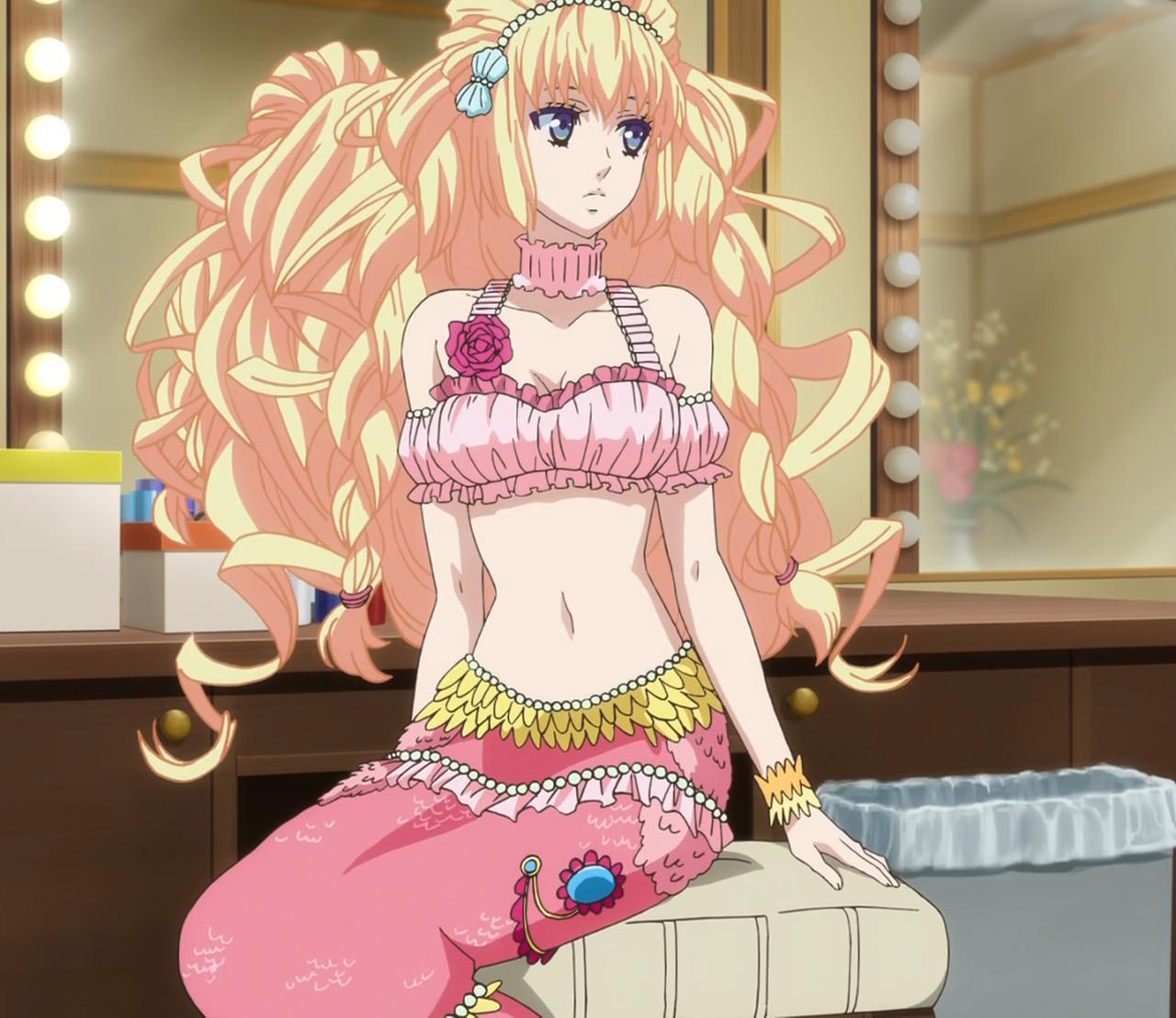 KARNEVAL – 07, 08 - Random Curiosity